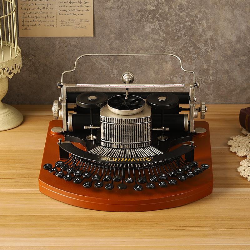 Model maszyny do pisania w sty – Home Office Industrial Style recenzja i cena