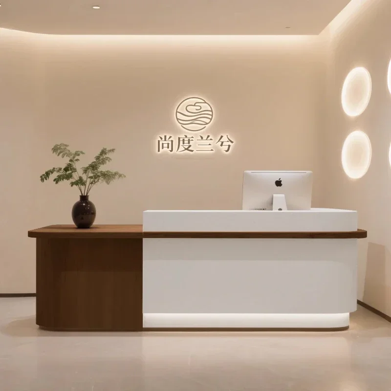 Luksusowe domy na sprzedaż, la – Home Office Tienda recenzja i cena